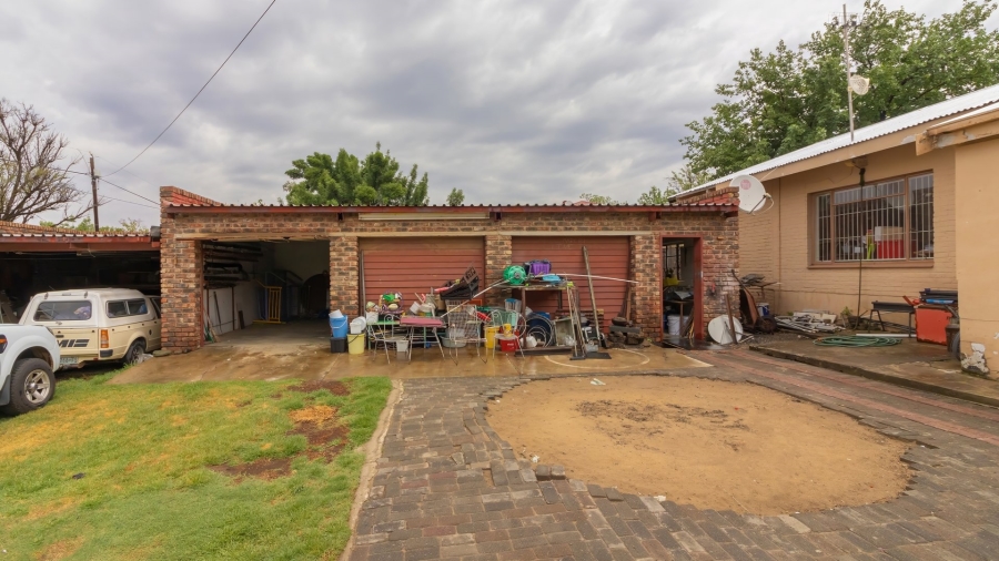 4 Bedroom Property for Sale in Morewag Free State